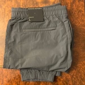 Slim Water-Repellent Jogger . Color : thunder gray